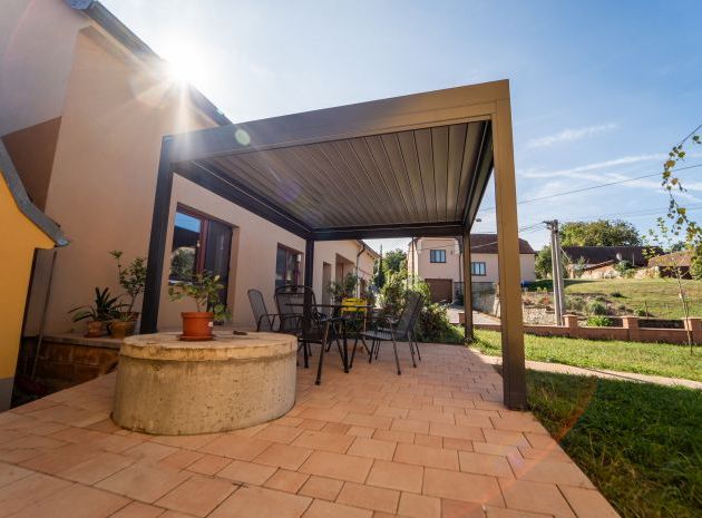 Bioclimatic pergola ARTOSI