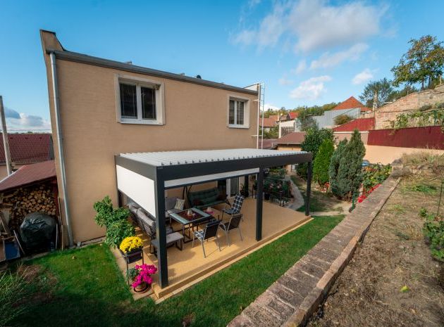 Bioclimatic pergola ARTOSI