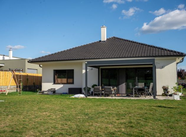 Bioclimatic pergola ARTOSI